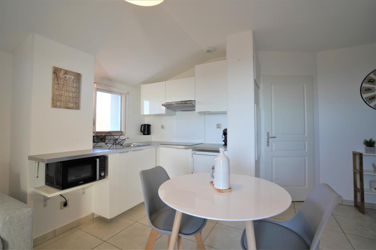 Studio Dernier Etage Avec Terrasse - Vue Montagne ครูเซยส์ ภายนอก รูปภาพ